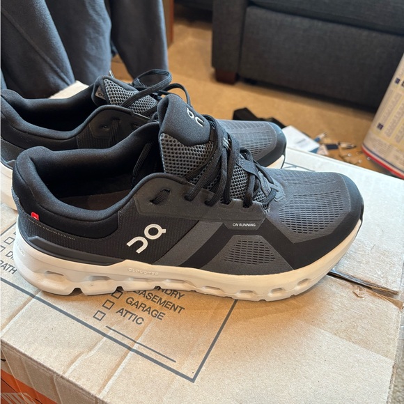 Ons Cloudrunner 13 Wide - Picture 1 of 4